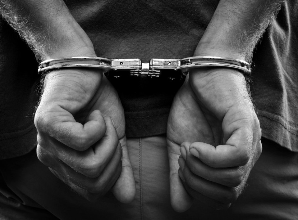 Uhapšen muškarac, sumnja se na trgovinu ljudima i posredovanje u prostituciji