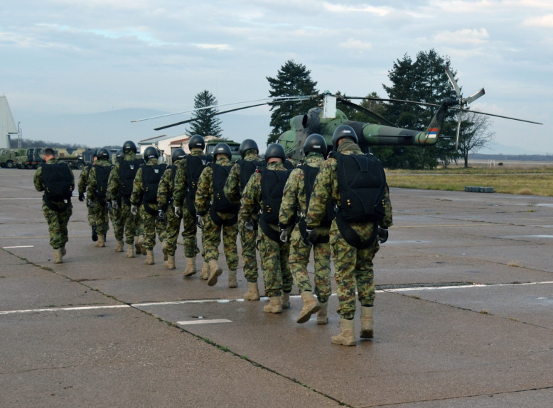 Serbian Armed Forces team heads to Slovenia to join flood relief efforts
