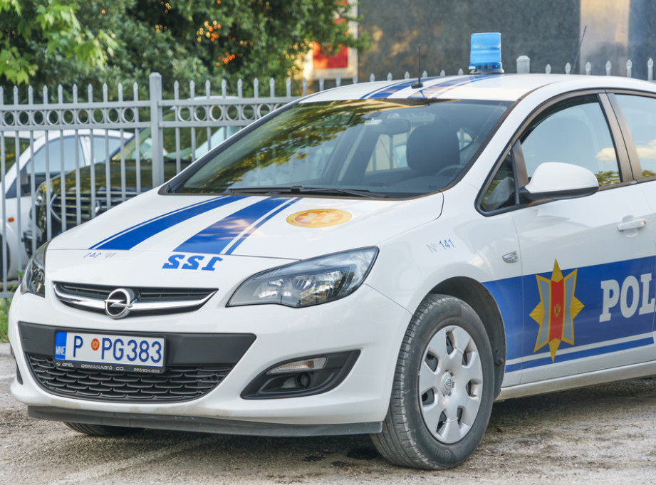 Crnogorska policija pretresa stanove pripadnika organizovanih kriminalnih grupa u više gradova