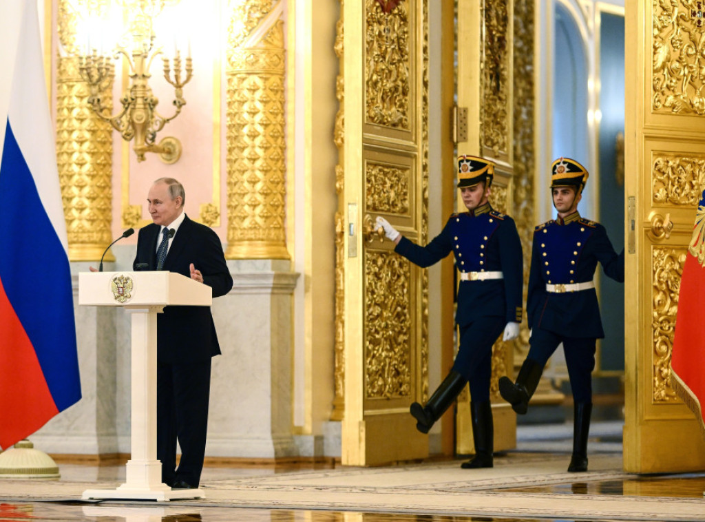 Putin: Rusija je otvorena za konstruktivno partnerstvo sa svim zemljama