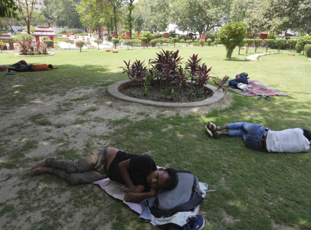 Jak toplotni talas zahvatio veći deo Azije, u Indiji 13 ljudi umrlo