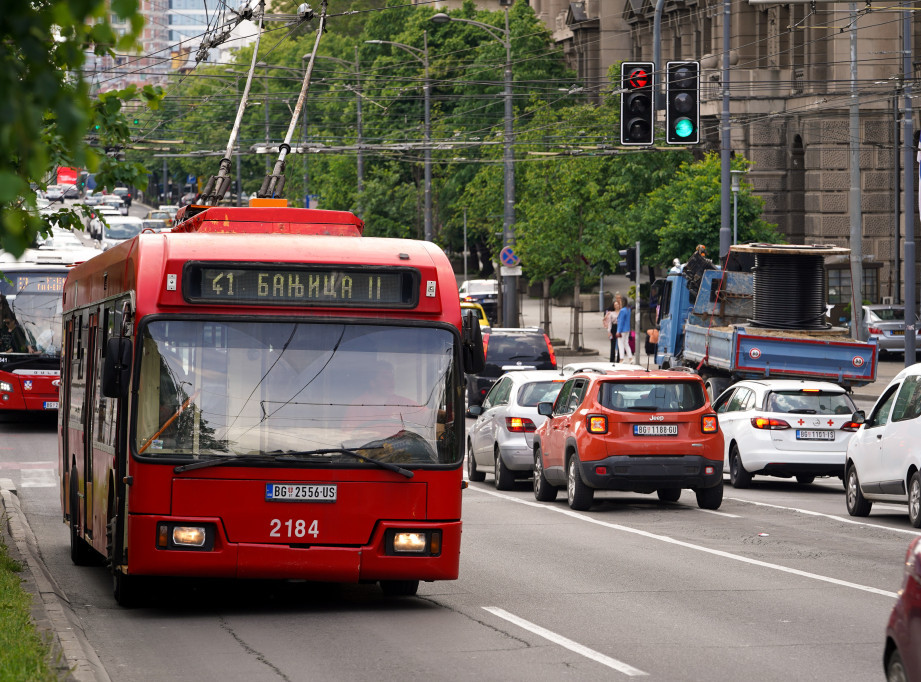 Linije javnog prevoza voziće izmenjenim trasama zbog održavanja skupa "Srbija nade"