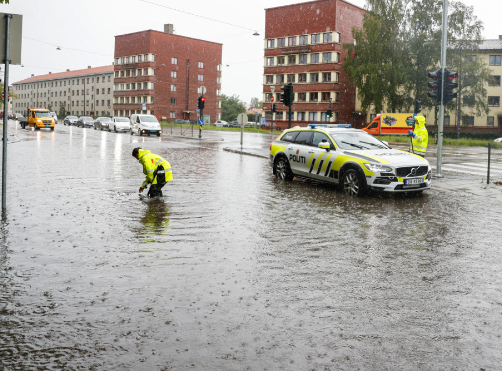 Oluja u zemljama koje izlaze na Baltičko more, stradala jedna osoba