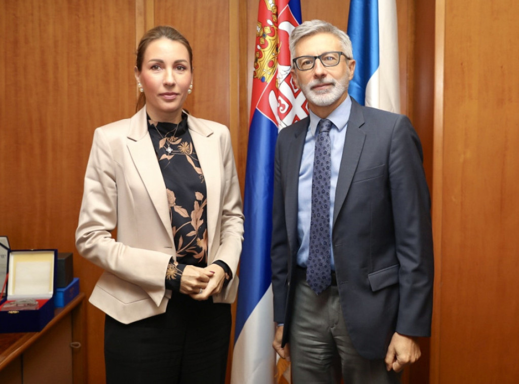 Đedović Handanović razgovarala sa ambasadorom Francuske o unapređenju saradnje u energetici