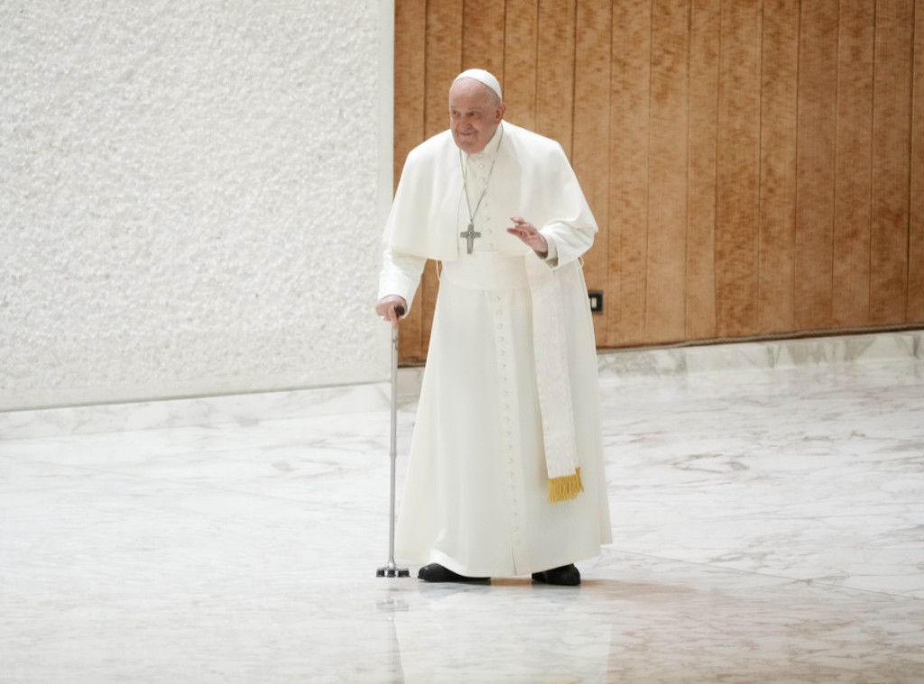 Papa pozvao svetske lidere okupljene u Davosu da "gledaju dalje od profita"