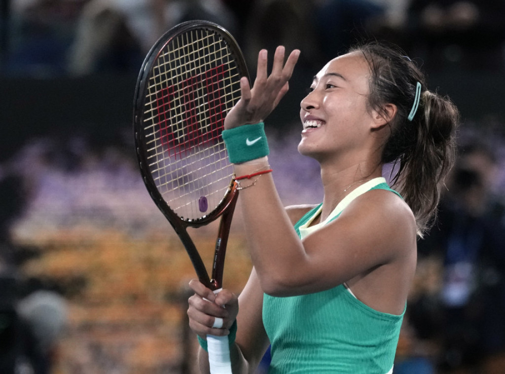 Kineska teniserka Ćinven Dženg igraće protiv Beloruskinje Arine Sabalenke u finalu Australijan opena