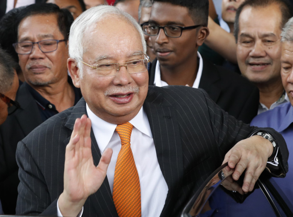 Malezija: Zatvorska kazna bivšem premijeru Nadžibu je prepolovljena