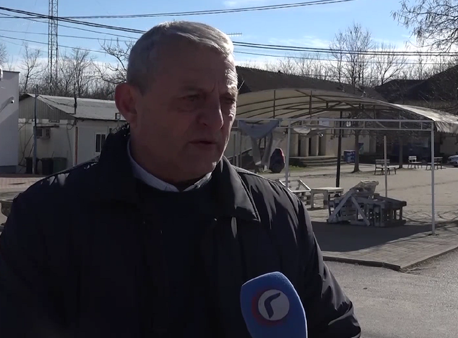 Miloš Dimitrijević: Tokom upada u prostorije opštine u Peći mreže bile blokirane, pozivi onemogućeni