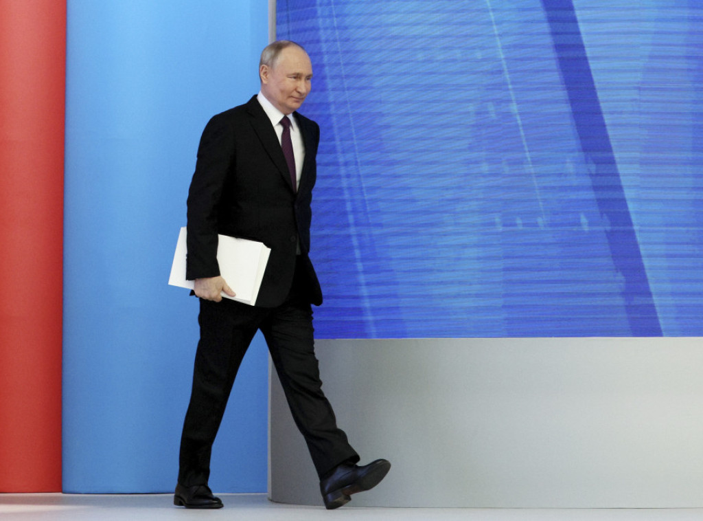 Putin: Rusija ne planira slanje nuklearnog oružja u svemir