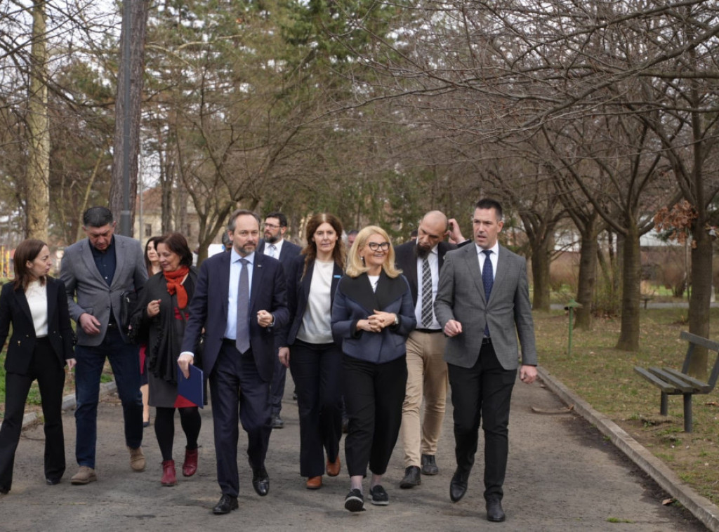 Ministarka Miščević i Emanuele Žiofre uručili serfikate za 20 gradova u okviru podrške EU