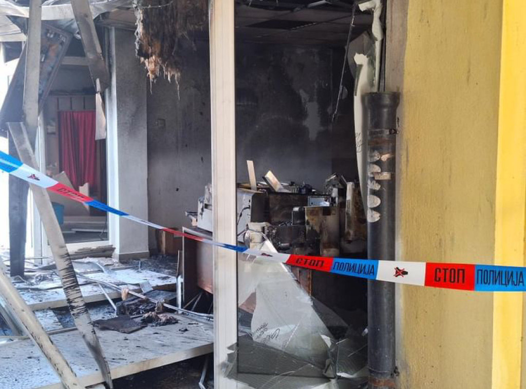 Požar u centru Čačka: Prvo se čula ekspolzija, uviđaj u toku