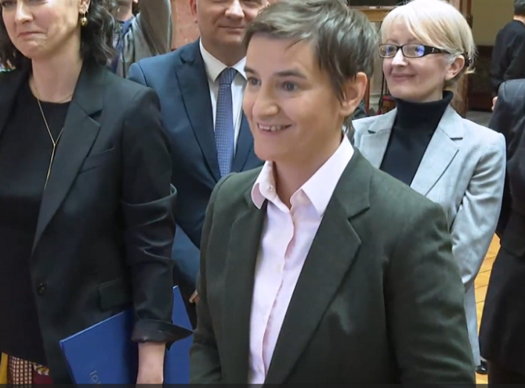 Brnabić: Možete sve o čemu sanjate, ako ste posvećeni i verujete u sebe