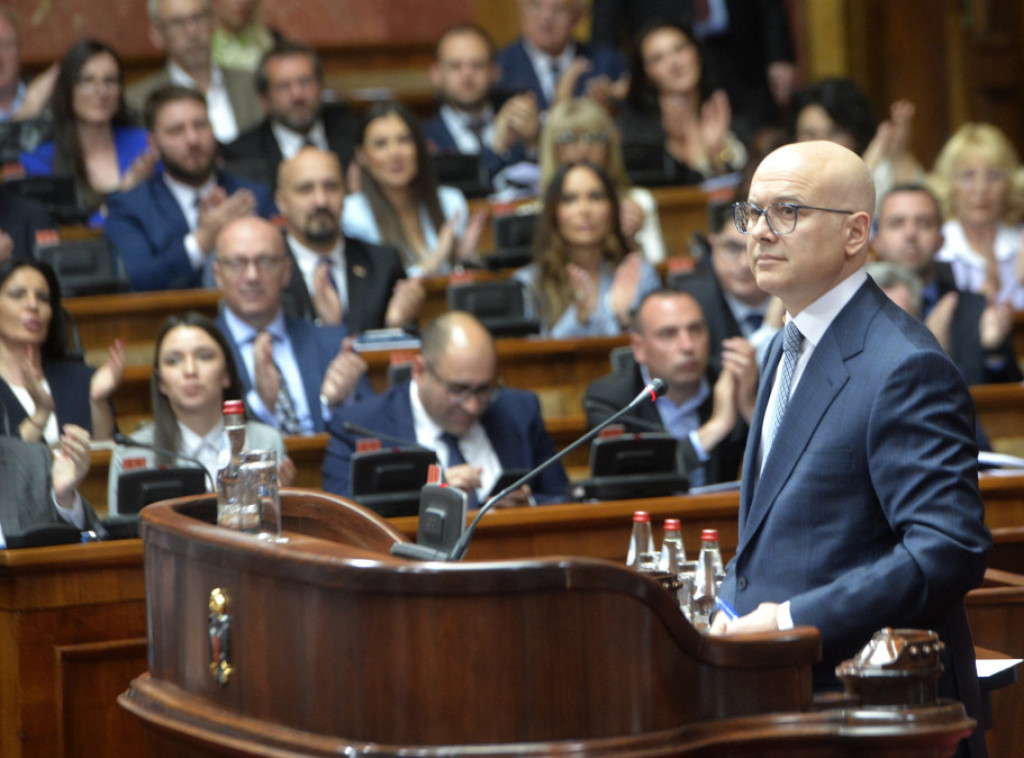 Vučević predložio sastav nove vlade: Vlada koju ću voditi biće vlada kontinuiteta, prvi zahtev odanost otadžbini