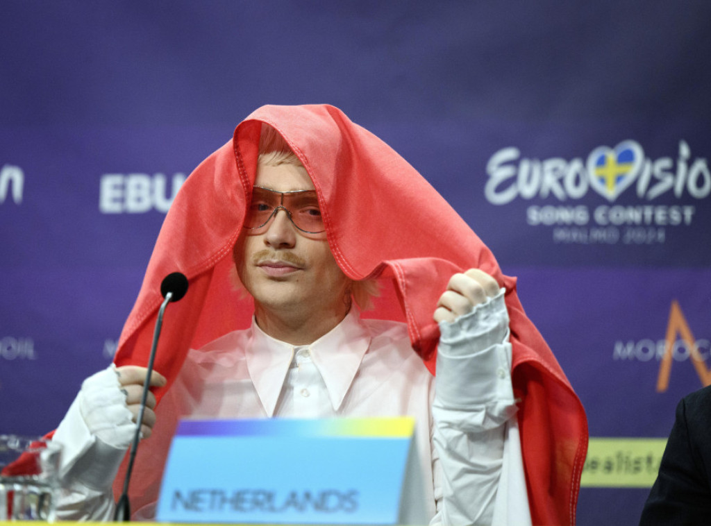 Presedan: Holandski takmičar diskvalifikovan sa Evrovizije, ispitivala ga policija