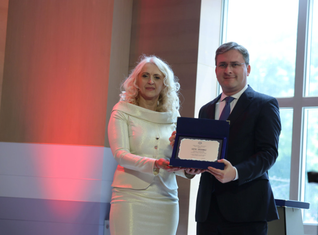 Ministar Selaković prisustvovao proslavi 145 godina biblioteke u Nišu