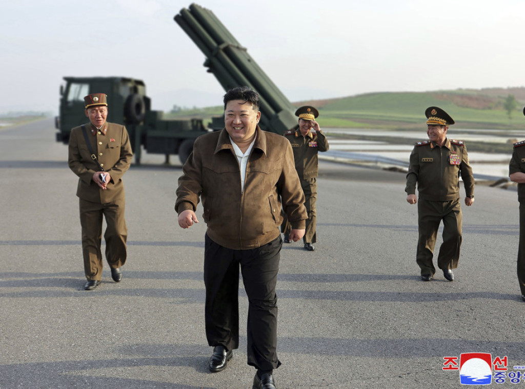 Kim Džong Un nadgledao sistem taktičkog raketnog naoružanja