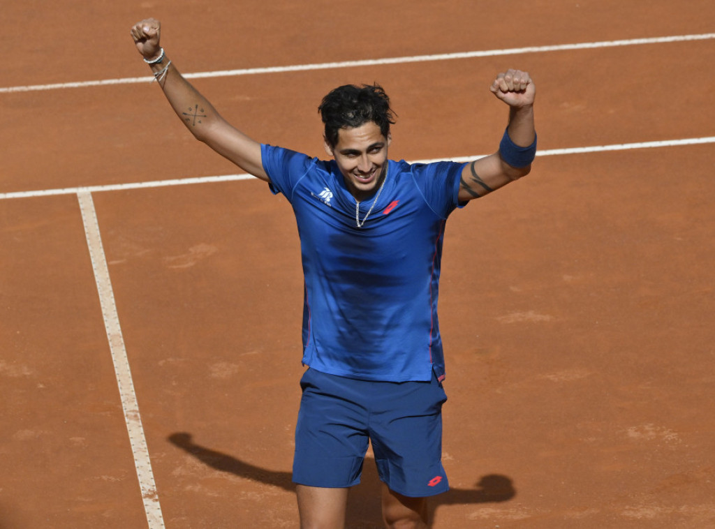 Čileanski teniser Alehandro Tobilo prvi polufinalista Mastersa u Rimu