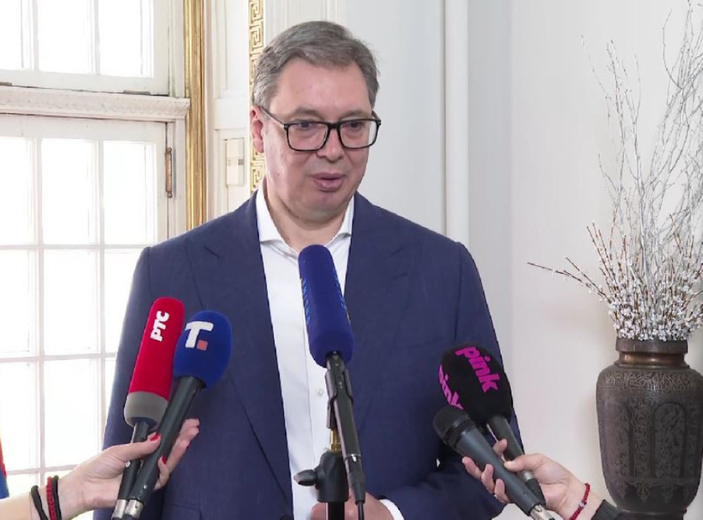 Vučić: Dobili smo podatke, za neke zemlje nismo očekivali da nam zabiju nož u leđa; Situacija se menja iz sata u sat