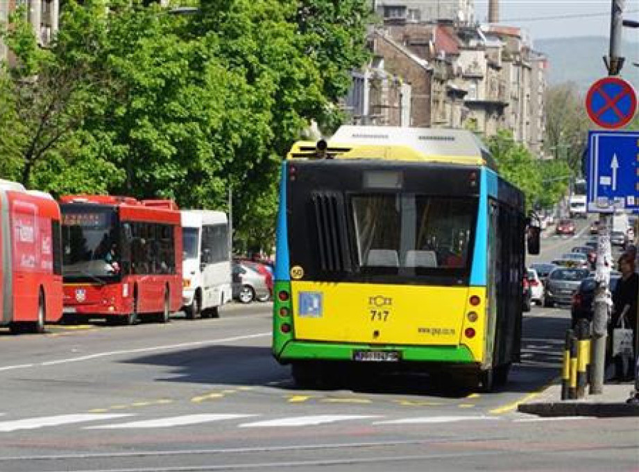 Na Dan primirja javni prevoz funkcioniše po subotnjem redu vožnje