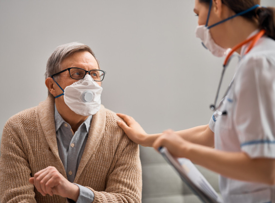 U Srbiji registrovano 900 novih slučajeva korona virusa, preminulo pet osoba