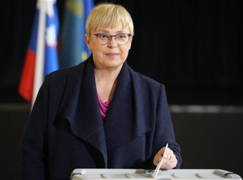 Nataša Pirc Musar vodi na predsedničkim izborima u Sloveniji