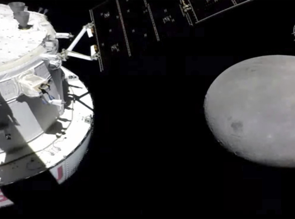 Kapsula agencije NASA obišla tamnu stranu Meseca