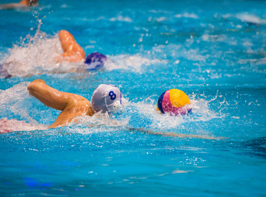 Serbia sink Montenegro at water polo world championship