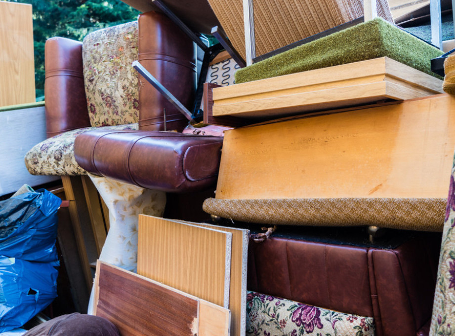 Beograd: Tokom vikenda besplatno odnošenje kabastog i elektronskog otpada