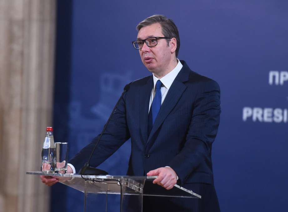 Vučić: Porodicama ubijenih Srba danas bi trebalo da budu predata tela