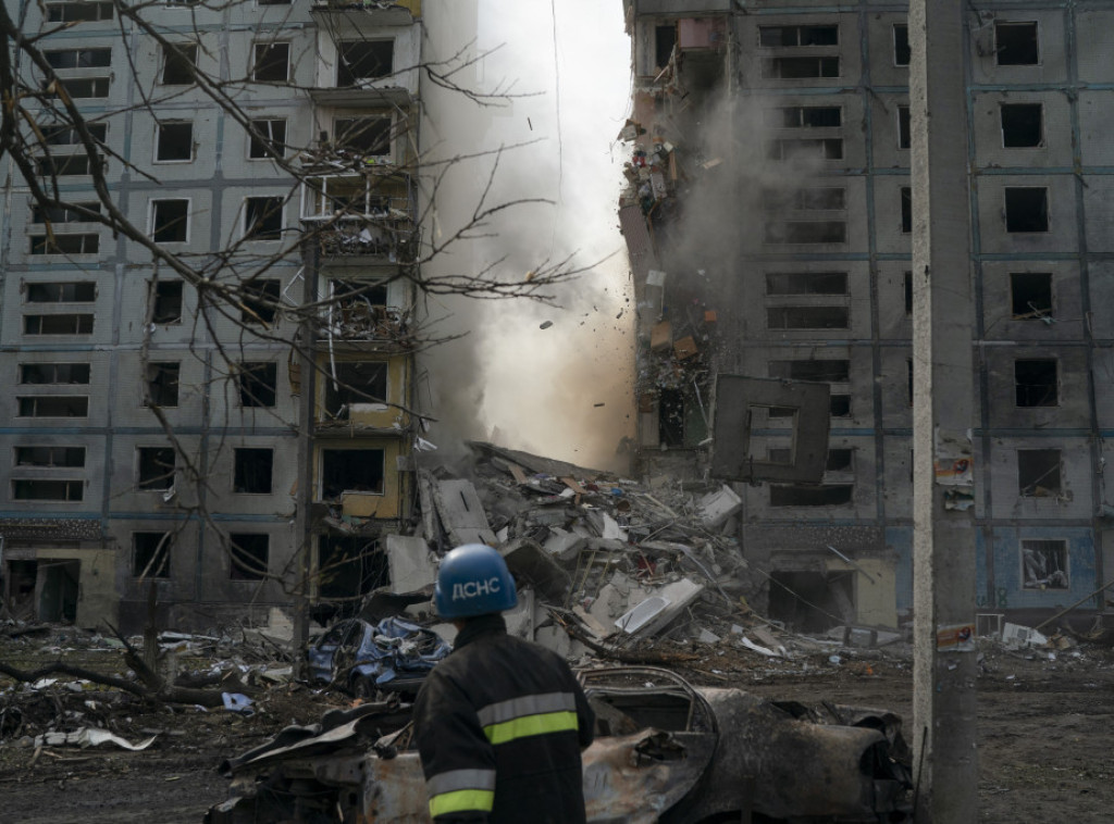 Šest poginulih u urušavanju zgrade u Rusiji