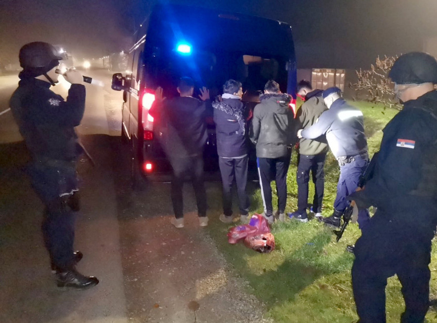 Uhapšen mladić iz Sombora zbog krijumčarenja 22 migranta