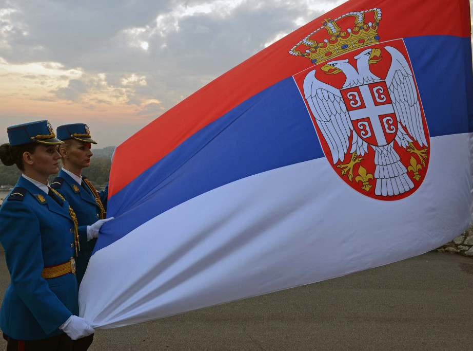 Makron čestitao Vučiću Dan državnosti Srbije
