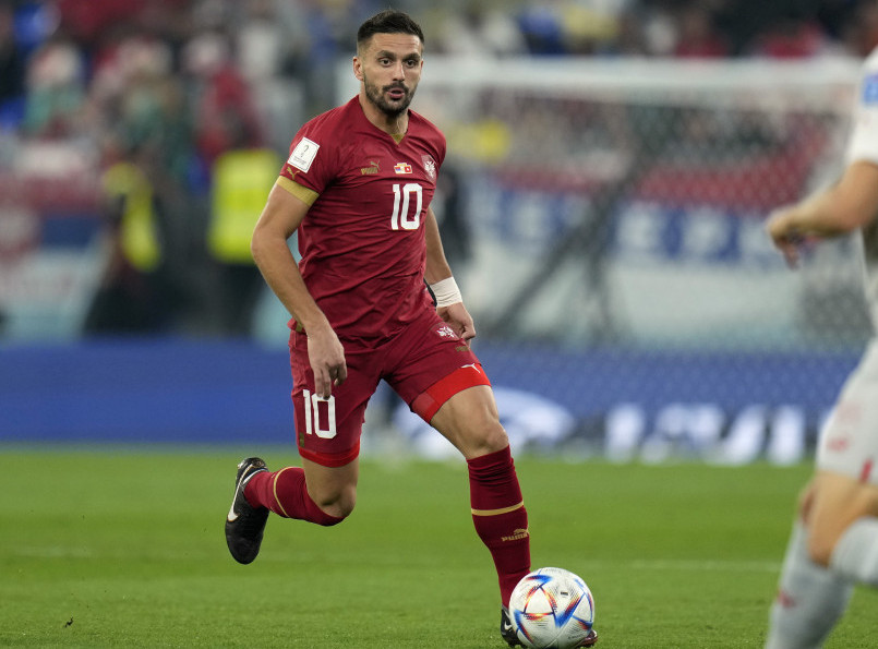 Ajaks poklonio 100 lopti školi u Bačkoj Topoli koju je pohađao Dušan Tadić