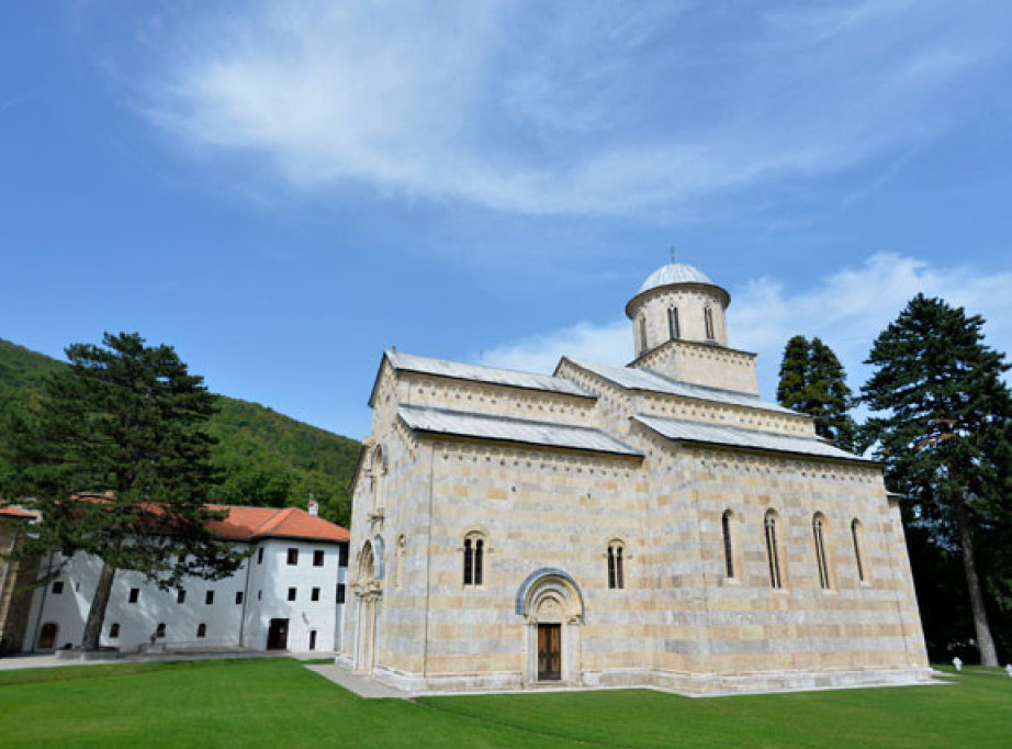 Iguman manastira Visoki Dečani Sava Janjić obavestio diplomate o problemima sa kojima se susreće SPC na KiM