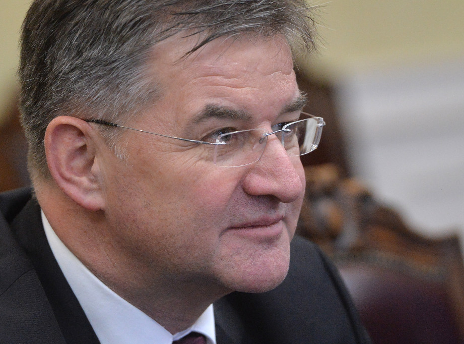 Lajčak sa predstavnicima Šolcovog kabineta i nemačkim diplomatama razgovarao o dijalogu Beograda i Prištine