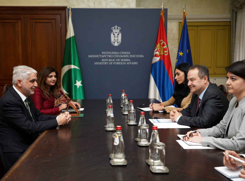 Dačić primio u oproštajnu posetu ambasadora Pakistana