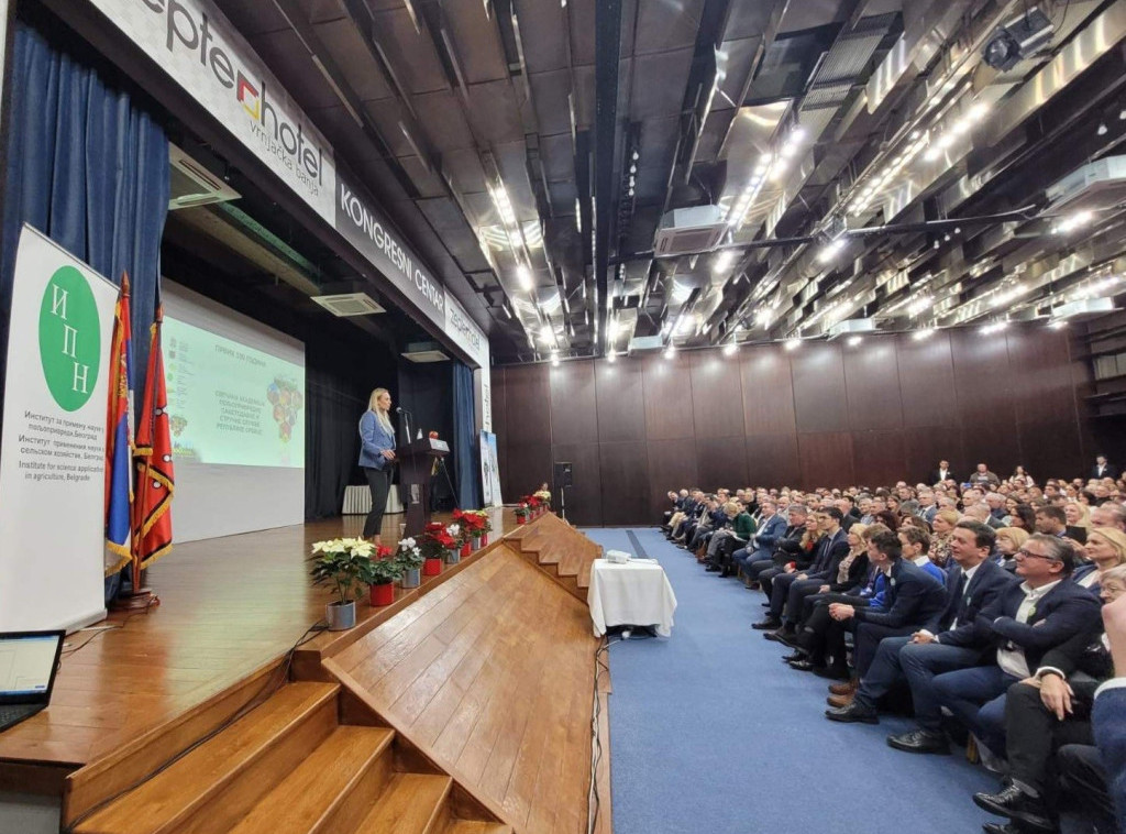 Obeleženo 100 godina savetodavstva u poljoprivredi Srbije