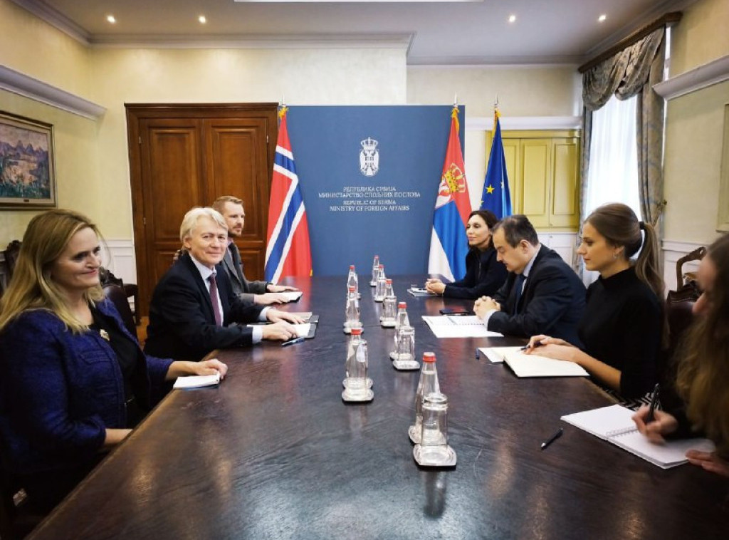 Ambasador Norveške Eugen Jelstad u razgovoru sa Ivicom Dačićem naglasio značaj formiranja ZSO