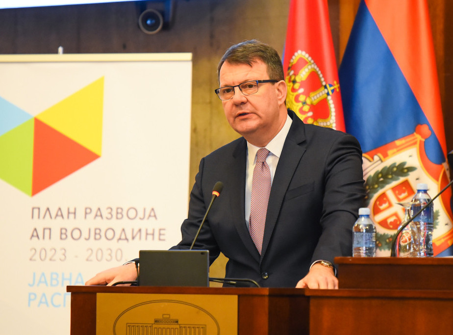 Pokrajinska vlada doodelila ugovore za sufinansiranje infrastrukturnog opremanja industrijsko-poslovnih zona