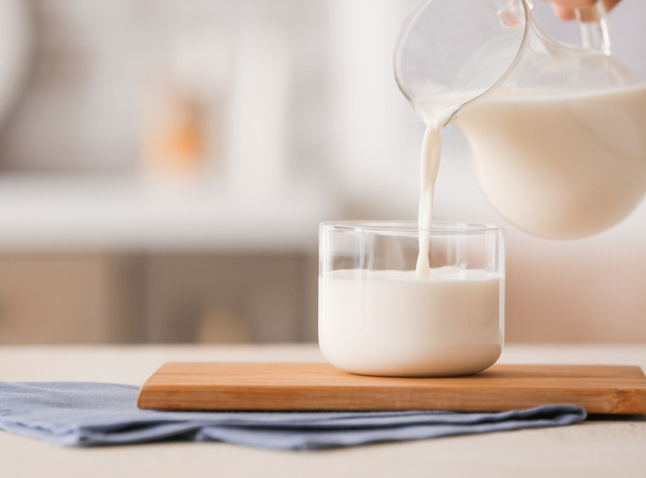 Uvođenje strožih standarda za nivo aflatoksina u mleku odloženo za godinu dana