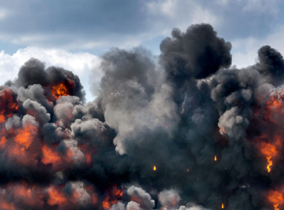 Rusija: U eksploziji, izazvanoj napadom dva drona, oštećana upravna zgrada naftovoda