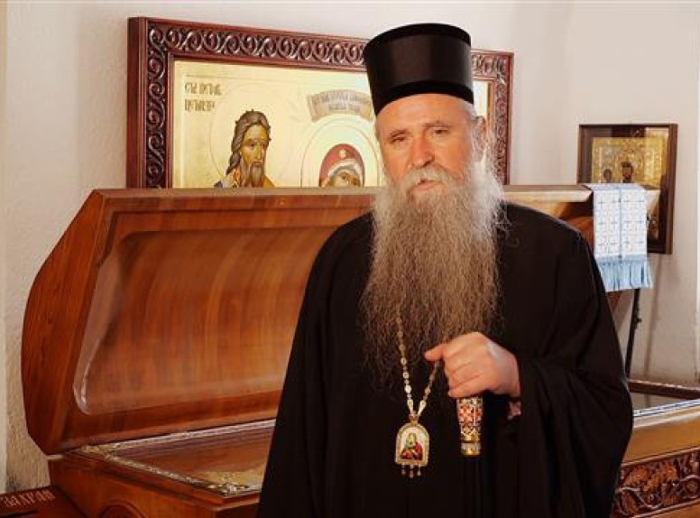 Mitropolit Joanikije: Mošti svetog Nikolaja Srpskog su veliki blagoslov za Grad Beograd