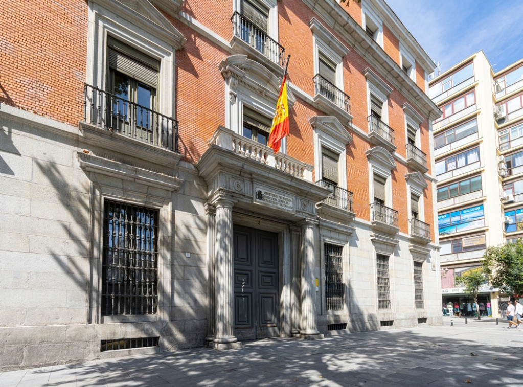 Španska vlada otvara put za povratak samoprognanog Pudždemona