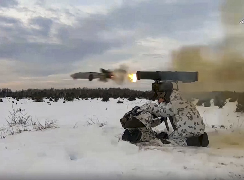 Ministarstvo odbrane Belorusije: PVO oborio ukrajinsku raketu, delovi pali u blizini beloruskog sela