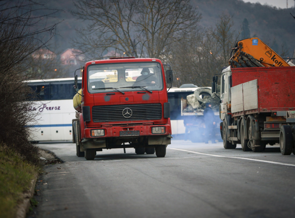All barricades in north of Kosovo-Metohija removed