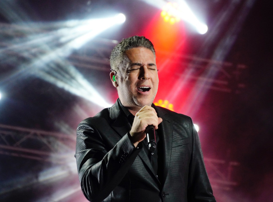 Željko Joksimović održao novogodišnji koncert u Mostaru