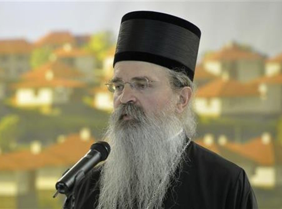 Vladika Teodosije služio svetu liturgiju u Vučitrnu
