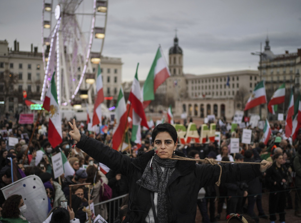 Francuska: Protesti u Lionu protiv iranskih vlasti
