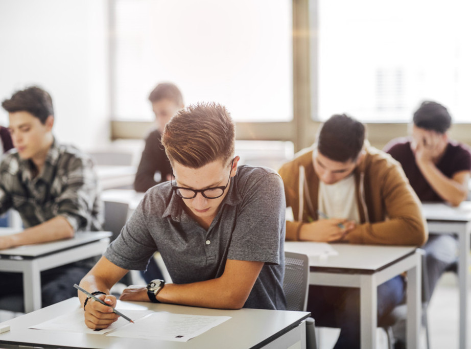 Otvoren konkurs za sedmu generaciju Svetionika znanja