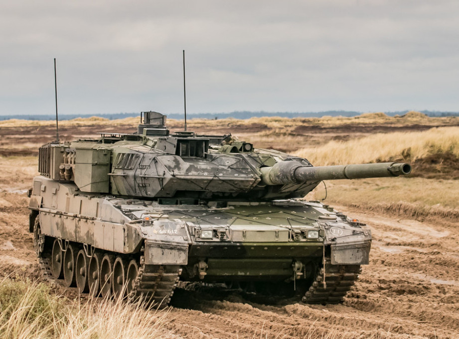 Lojd Ostin razgovarao sa Borisom Pistorijusom o isporuci nemačkih tenkova "Leopard" Ukrajini